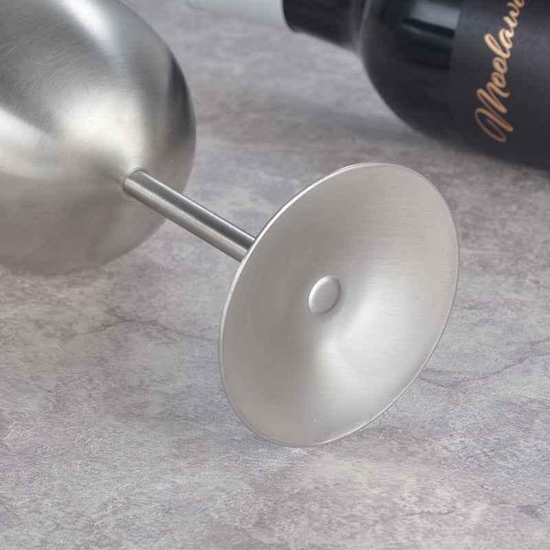 Morgan Wine Glass